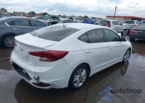 2019 Hyundai Elantra Value Edition z USA, uszkodzony, nr VIN 5NPD84LF1KH455379